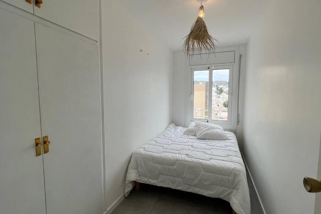Apartamento Tres Habitaciones Con Vistas Al Mar En Roses Exterior foto